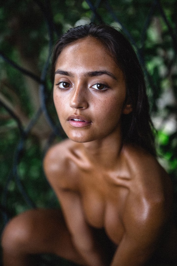 Tu saurais obéir sans poser de questions si je te le demandais gentiment ? rencontre-Beurette-La Colle-sur-Loup